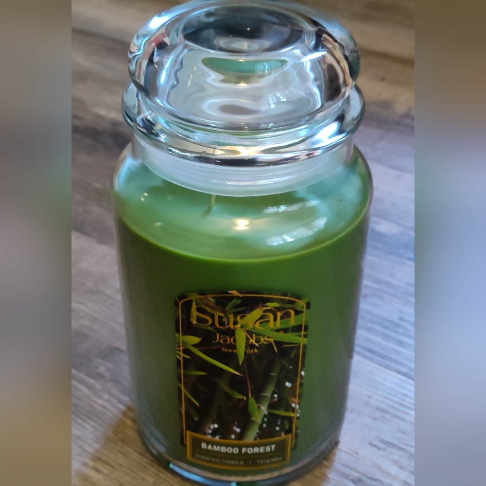NEW! Susan Jacobs New York 26oz Candle